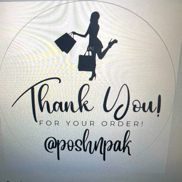 🎉 NEW! 🎉 100 CUSTOM THANK YOU STICKERS with your Closet name- SHOPPING 🛍️ - Picture 1 of 3